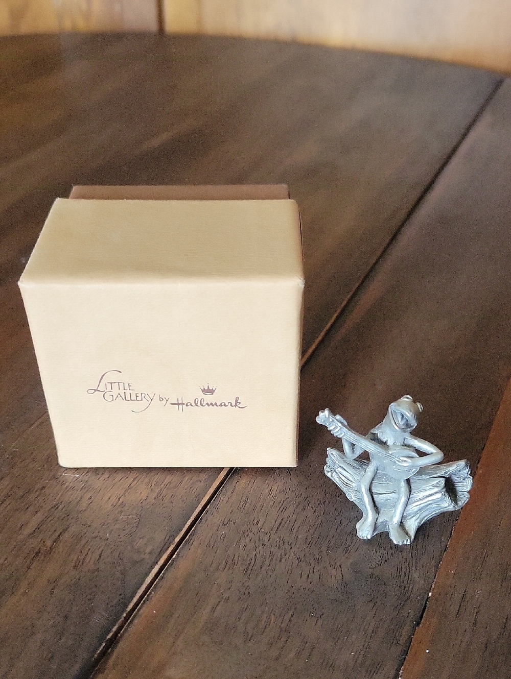 Hallmark Vintage Little Gallery KERMIT the Frog Playing Banjo Pewter Figurine